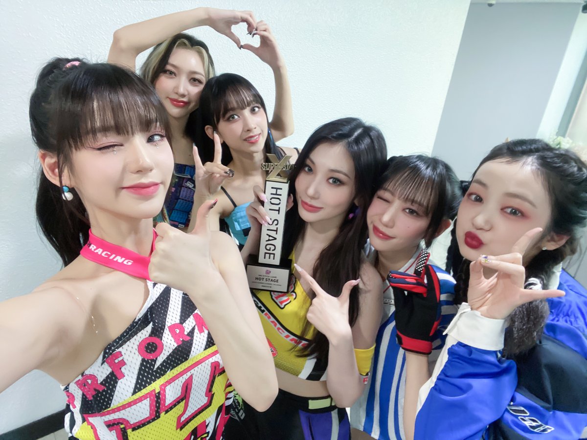 5ecretNumber's tweet photo. [*****]  

왜요? 저희가 인기가요 1184회  
핫스테이지 1위 가수로 보이세요? (๑˘ꇴ˘๑)  

#SECRET_NUMBER #시크릿넘버 
#독사 #DOXA https://t.co/WX0xf7MU4d