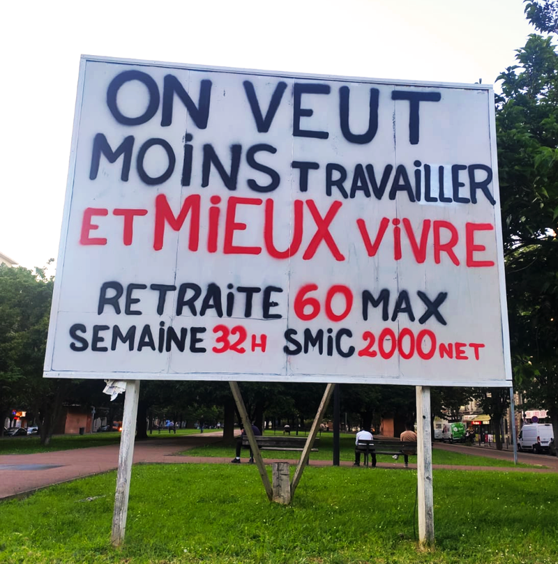 gerardfiloche's tweet photo. non ce n'est pas le Pen qui engrange, ça c'est la thèse des gros médias, mais en fait, c'est le salariat à 95 % qui s'oppose aux 64 ans, et qui a manifesté pendant six mois, ce salariat est anti RN et va voter a gauche massivement https://t.co/MkR830MfZg