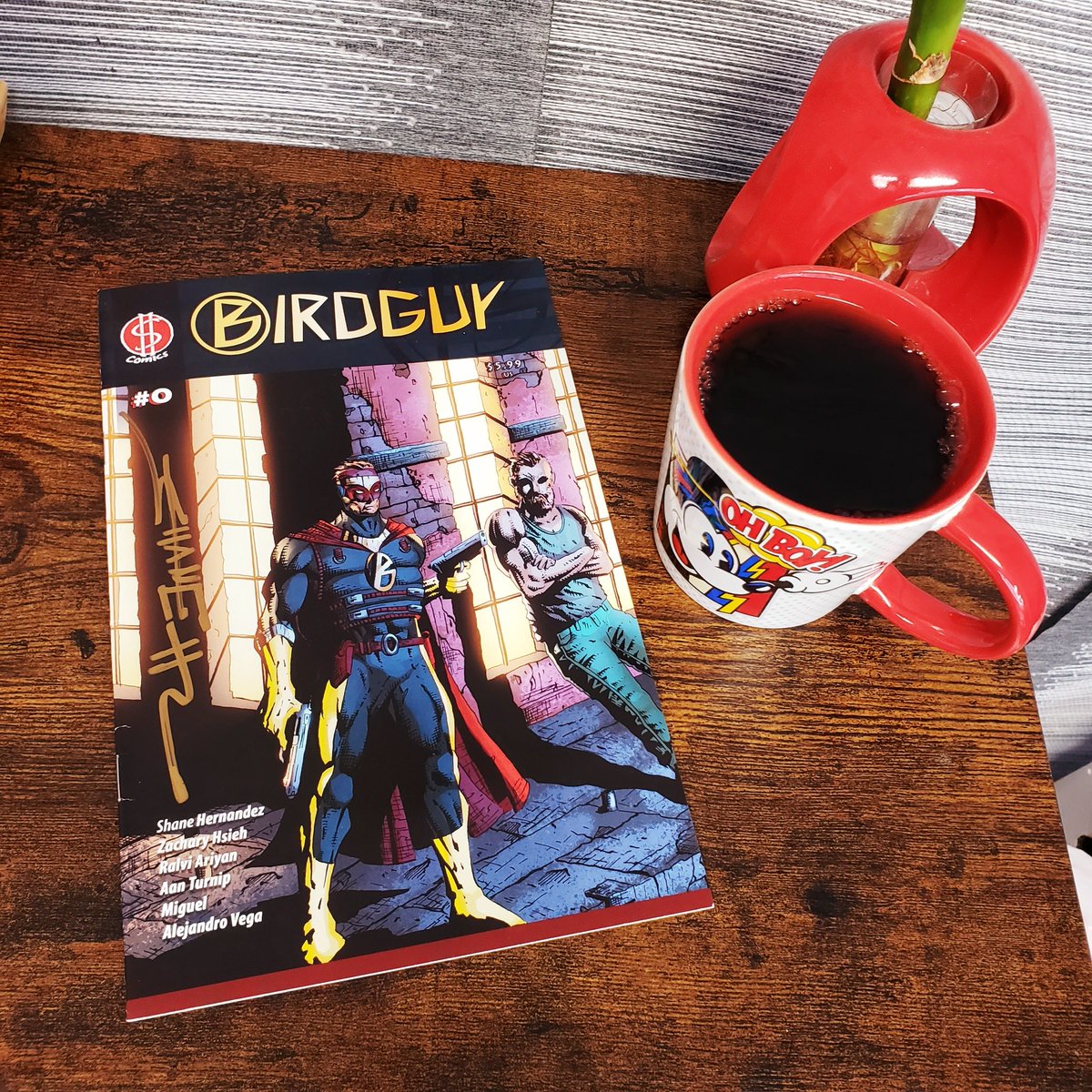 COFFEEANDACOMIC's tweet photo. Today's Coffee and a Comic is Birdguy🐦🦸♂️ by Shane Hernandez and incredible artists: Zachary Hsieh @zhc_yt Ralvi Ariyan Jeremiah Skipper Aan Turnip Miguel and Alejandro Vega
#CoffeeAndComics #Birdguy #IndieComic #SupportLocal #ComicBookLove #coffeeandacomic https://t.co/quY0NYgT60