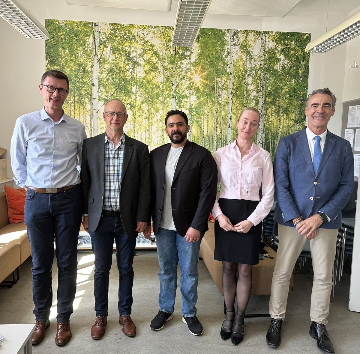 _bgzorn_'s tweet image. Great PhD defense in @uni_copenhagen  from @Mosaed_Micro 
on the secondary resistome of E. coli. Deep discussions with @JMollerJensen @UniSouthDenmark and @HeidemannOlsen ! 

@unicomplutense @WHO