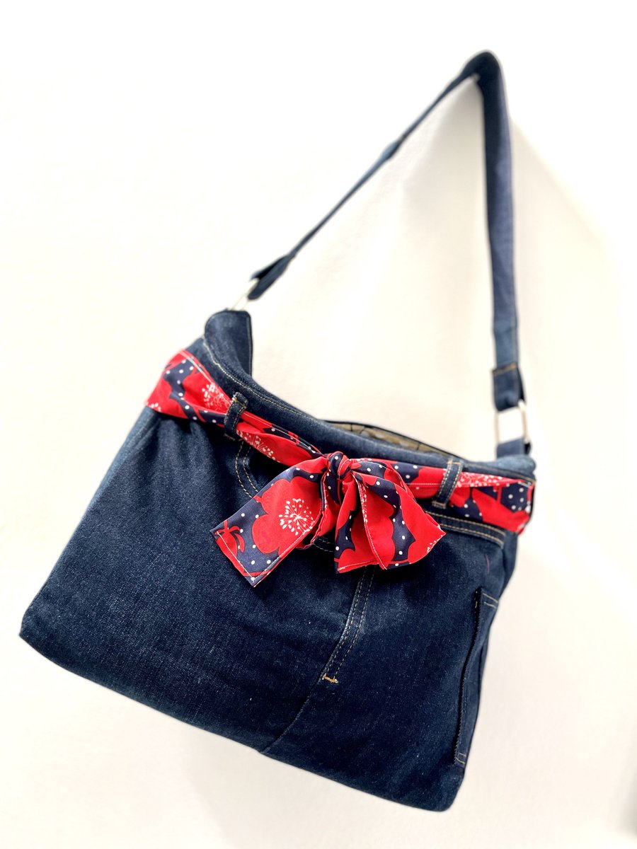 flashMHandmade's tweet image. I’m back at the Edgbaston Artisan Market this Saturday 10Th June. I’m taking my latest stock with me, so if you’re in the area and fancy a look, it will be great to see you. #craftbizparty #MHHSBD #ukgifthour #ukmakers #handmadeHour #edgbastonartsmarket