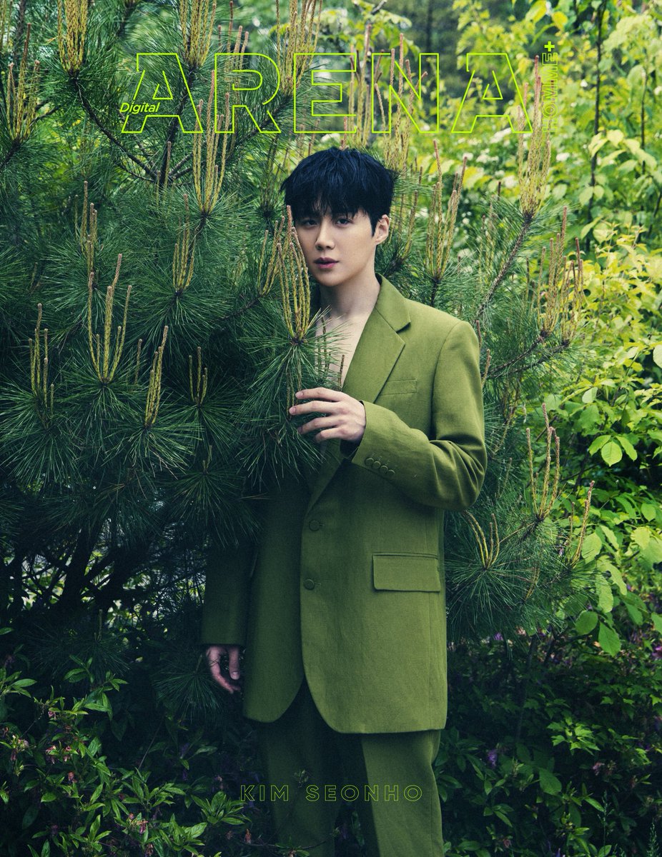 arenahommeplus's tweet photo. 영화 <귀공자>로 첫 스크린 데뷔를 하는 배우 김선호와 <아레나>가 그려낸 디지털 커버를 공개합니다. 끊임없이 노력하며, 연기할 때 행복하다는 배우 #김선호. 새로운 모습으로 찾아온 그의 화보 및 인터뷰를 <아레나> 7월호에서 만나보세요!

#arena_digitalcover #KIMSEONHO https://t.co/ohpn2DnOuZ