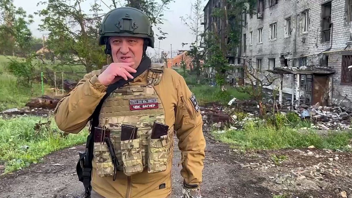 Wagner head Prigozhin’s past life as a children’s author and illustrator  

linkedin.com/posts/kopjesla…

#Ukraine #Ukrainewar #Russia #Wagner #Group #Prigozhin #career #good #evil #fashion #hr #recruitment #selection #success #selfrealisation #worldorder