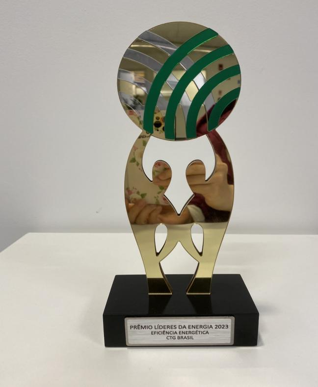 CTGI_2011's tweet photo. #ESG #TeamCTG
Congrats! CTG Brasil was selected as one of the winners🏆of the Energy Leaders Award in the energy efficiency category.
CTG Brasil was represented at the award ceremony by Alexandre Soares, Jose Alfredo Valverde and Beatriz Nery, experts from our Innovation team.🥰 https://t.co/t3Hc0N2JlG