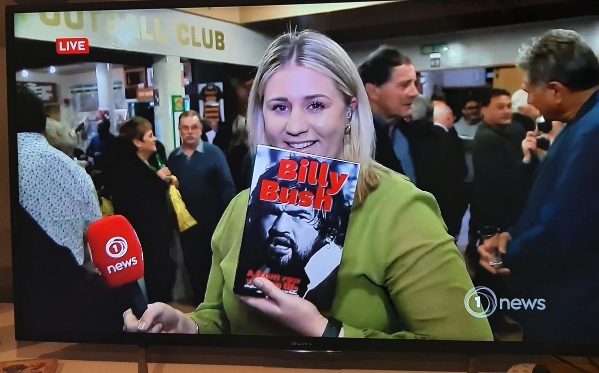 Much excitement for the launch of 'Billy Bush' in Christchurch tonight 🏉  Thanks for coming along <a href="/1NewsNZ/">1News</a> #Rugby #readnz