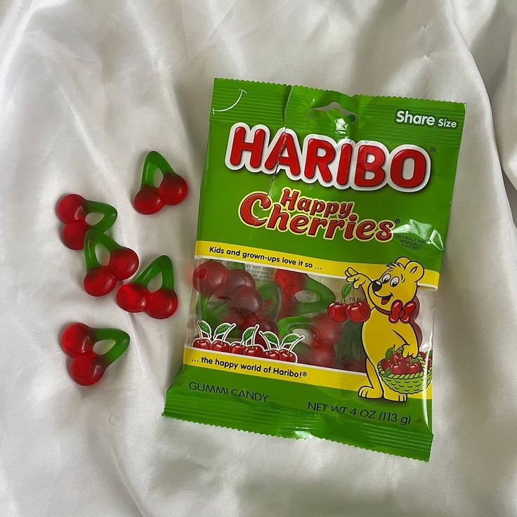 ‼️STOP EATING HARIBO HAPPY CHERRİES ‼️

— an important thread on why we should stop eating haribo happy cherries (don't open if sensitive)