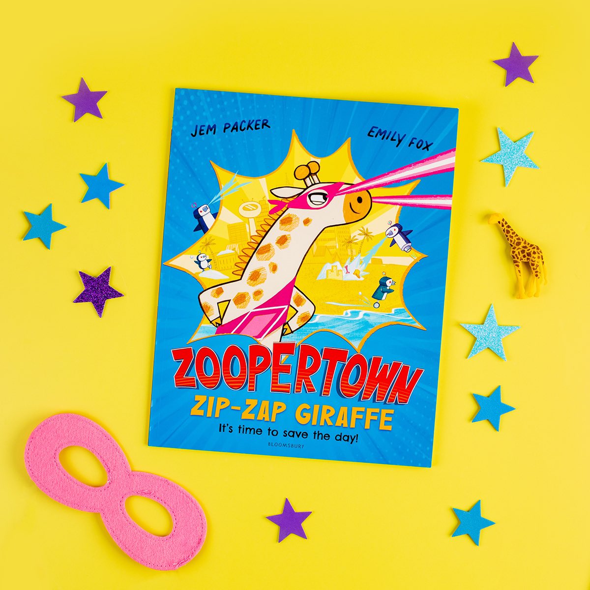 KidsBloomsbury's tweet photo. Picture Book 
🦓
Zoopertown: Zip-Zap Giraffe by @JemPacker and illustrated by @emilyafox 

The second book in an action-packed, super-charged ZOOPER series, perfect for superhero fans EVERYWHERE! https://t.co/mHVQV5yMJZ