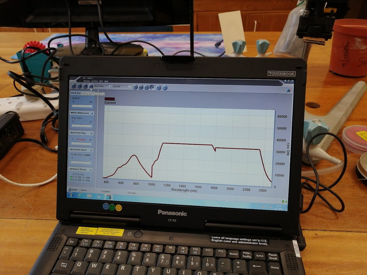 JasperSlingsby's tweet image. The @NASAJPL @newsfrom_MP field spectrometer showing geographically correct optimization in preparation for the @nasa_bioscape campaign. @TableMountainNP @TableMountainCa