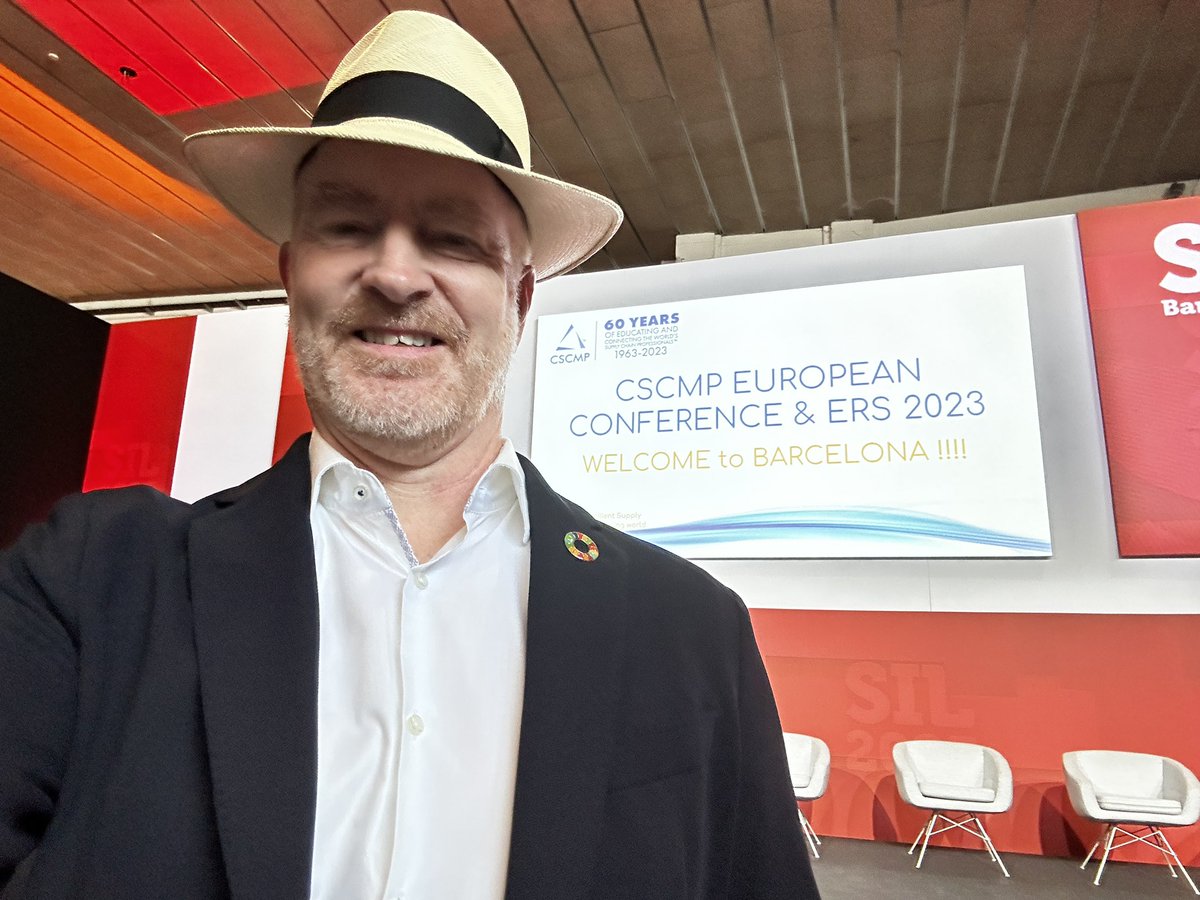 TomRaftery's tweet photo. Back in Barcelona to give the opening keynote at the Annual @cscmp Europe Conference on the topic of The #Sustainability Imperative 👍🏻 https://t.co/Jhe5shfNiM