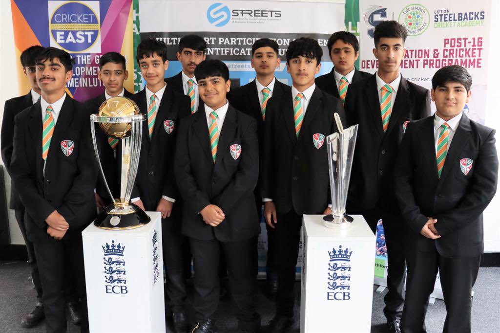 Challney PE Department (@challneypedept) on Twitter photo An exciting day for the Challney Boys Cricket teams๐ A big thank you to <a href="/cricketworldcup/">ICC Cricket World Cup</a> and <a href="/ECB_cricket/">England and Wales Cricket Board</a> for giving our boys the opportunity to see the Cricket World Cup Trophy ๐ An exciting day for the Challney Boys Cricket teams๐ A big thank you to <a href="/cricketworldcup/">ICC Cricket World Cup</a> and <a href="/ECB_cricket/">England and Wales Cricket Board</a> for giving our boys the opportunity to see the Cricket World Cup Trophy ๐