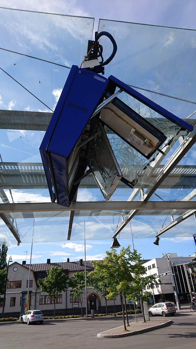 RAMI on rikki! valitettavasti <a href="/Fintraffic_fi/">Fintraffic</a> juna-asemien matkustajainformaatiojärjestelmässä on tällä hetkellä vikaa, jota korjataan toimittajan puolelta kokoajan. Tarkastathan junien aikataulut esim. junalahdot.fi sivustolta.