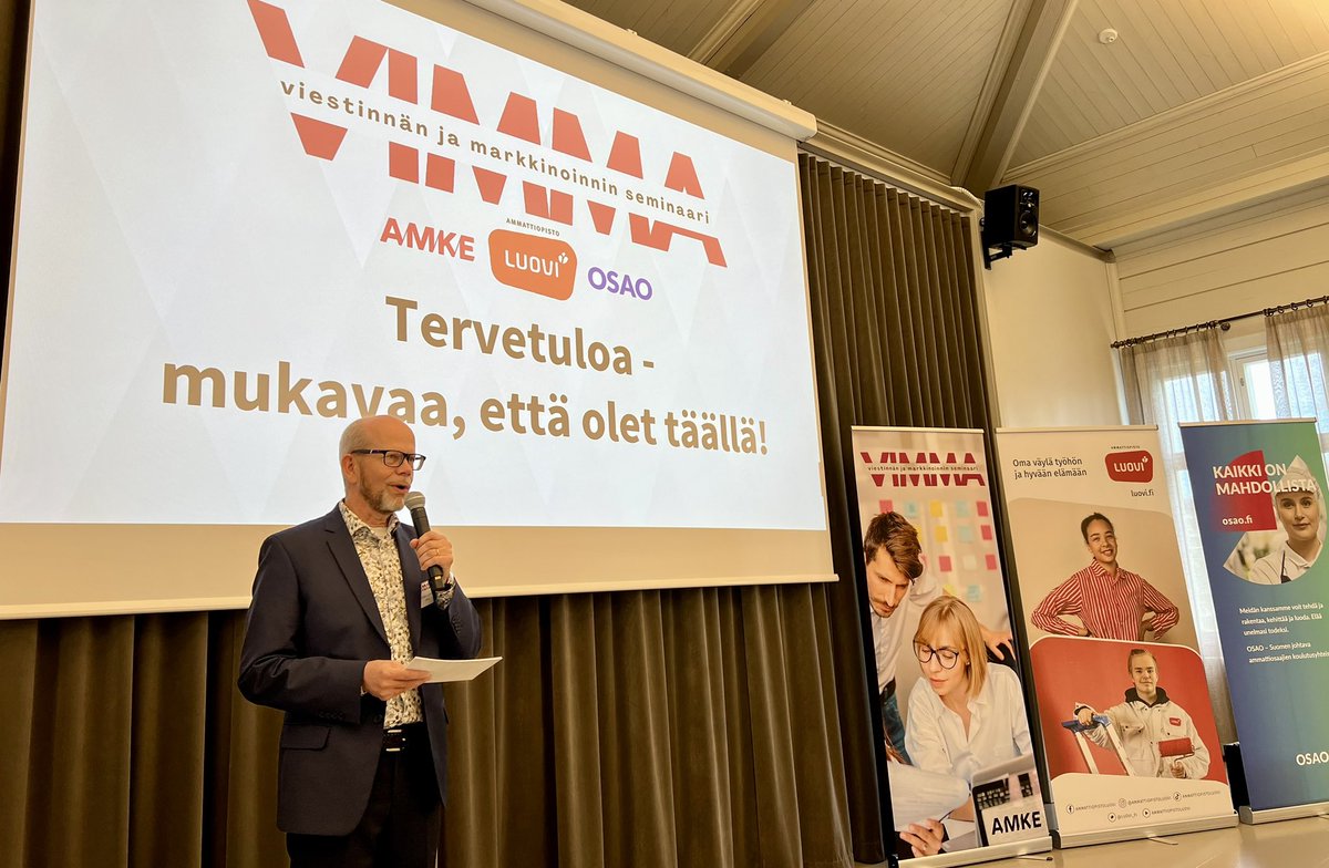 Viestinnän ja markkinoinnin seminaari #VIMMA on avattu. Kaksi päivää verkostoitumista, sekä ajankohtaista asiaa viestinnän tulevaisuudesta ja vastuullisuudesta. 

Ihana nähdä tuttuja ja kollegoita ❤️