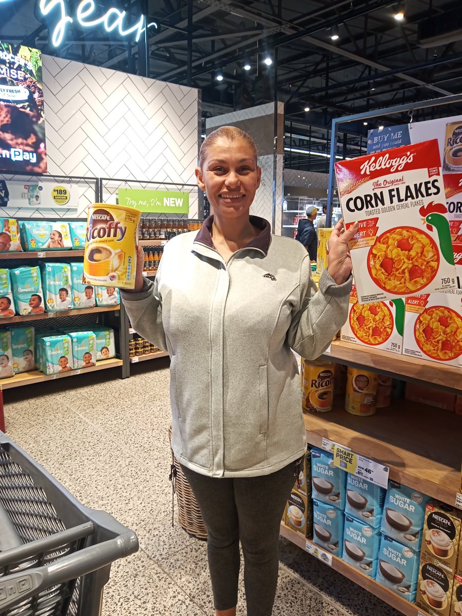 CeaserGeolores's tweet photo. @PicknPay @PicknPay 
#PNPGoldenBag https://t.co/ZmwuPwhlSx