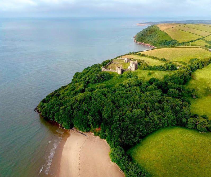 Llansteffan Castle (@llansteffancas1) on Twitter photo 🐝Mel y Castell 2023 ar y ffordd! Archebwch nawr. Ar gael diwedd haf 🍯🐝🌸🌼🌺
Enquiries@llansteffancastle.com
#pure #singleapiary #coastal #wildflower #raw #local #llansteffan #llansteffancastle #castellllansteffan #honey #miel #mel #welshhoney #limited #teulurcastell @s4c 🐝Mel y Castell 2023 ar y ffordd! Archebwch nawr. Ar gael diwedd haf 🍯🐝🌸🌼🌺
Enquiries@llansteffancastle.com
#pure #singleapiary #coastal #wildflower #raw #local #llansteffan #llansteffancastle #castellllansteffan #honey #miel #mel #welshhoney #limited #teulurcastell @s4c