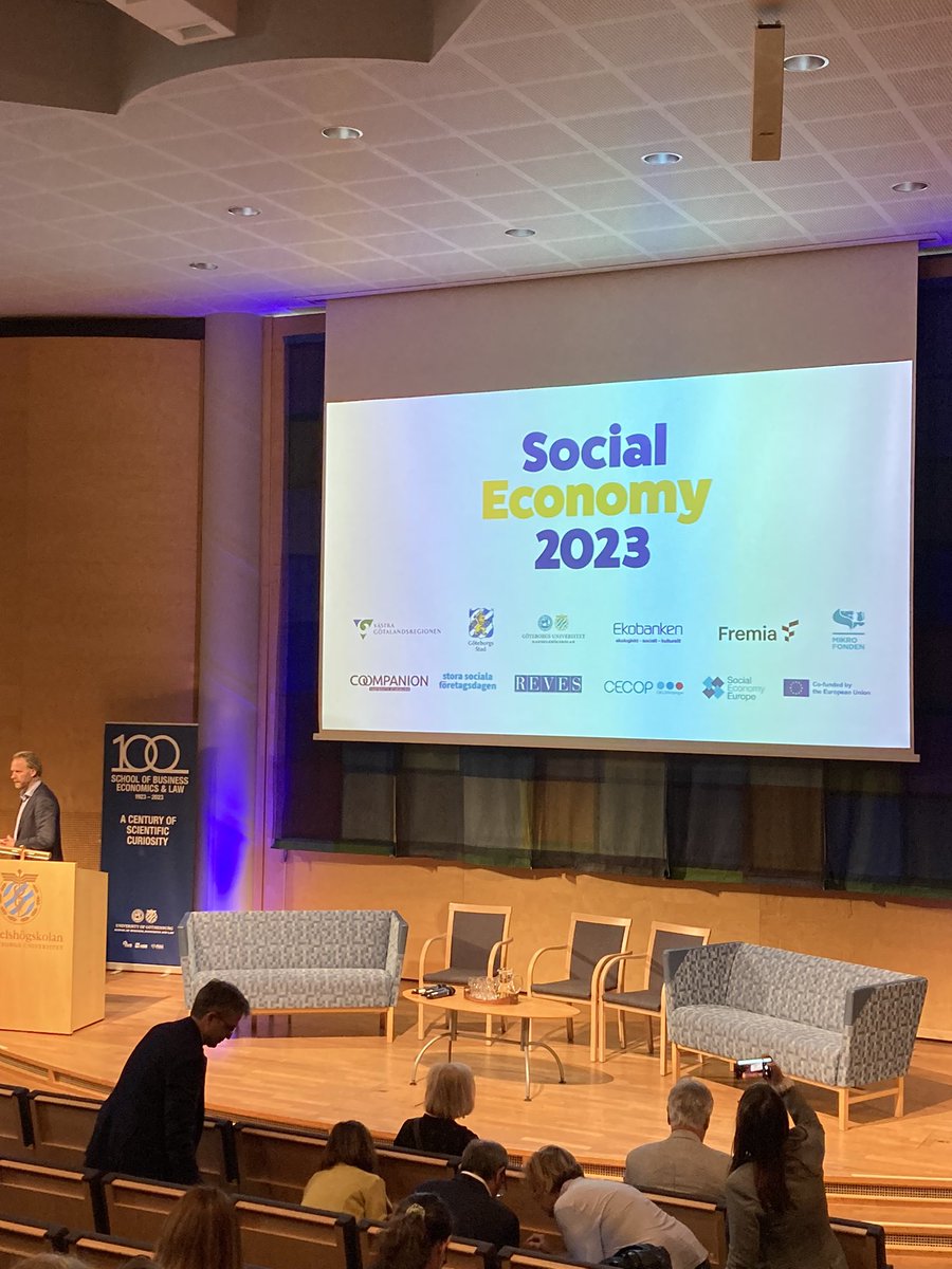 @gordonhahn öppnar Social Economy 2023! Efter lunch håller Giva Sverige tillsammans med Mikrofonden i ett seminarium för att belysa tillgången till finansiering för den sociala ekonomins aktörer. #civsam #socialeconomy #finansiering @Coompanion @crydh