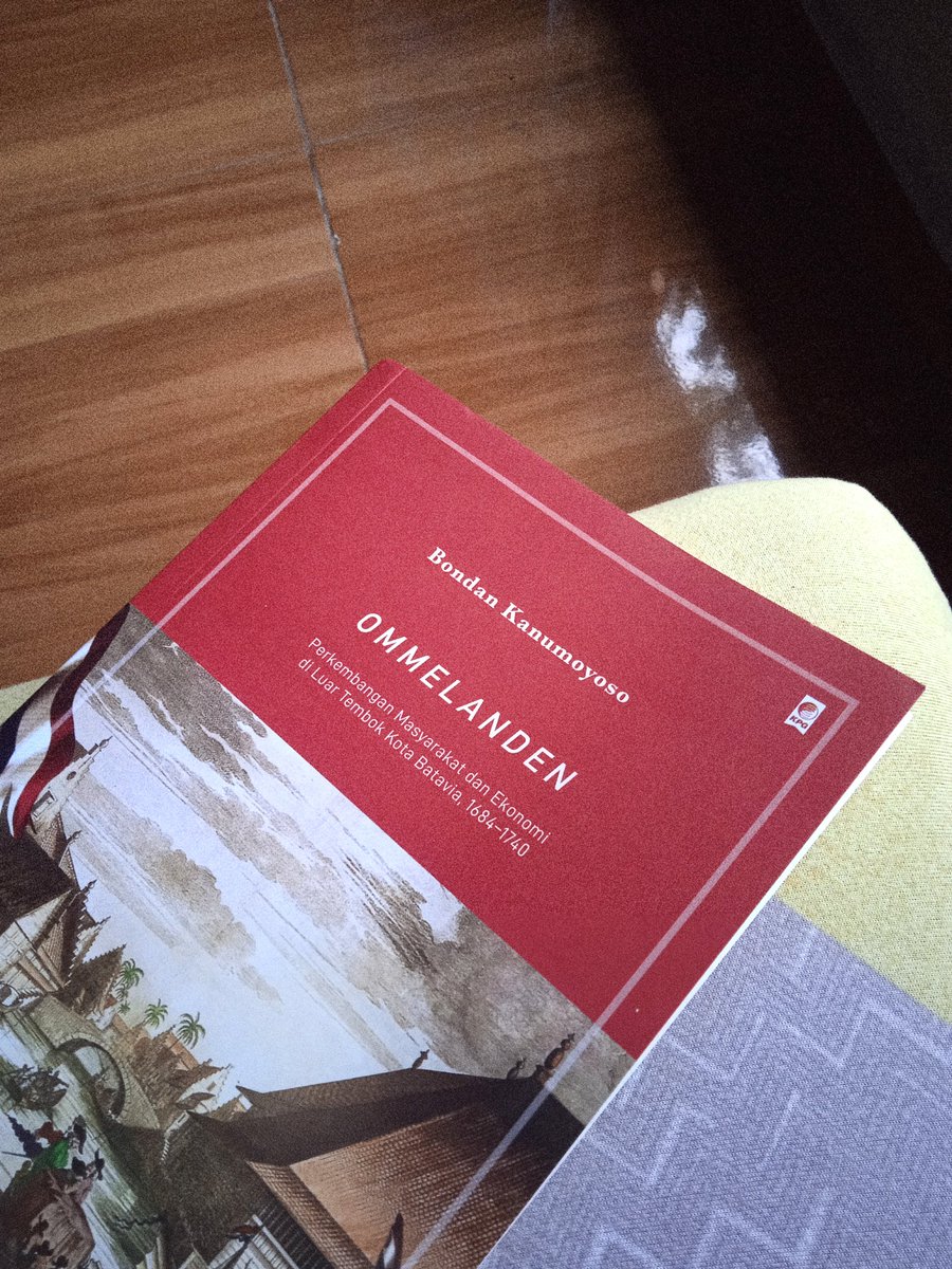 subiibus's tweet photo. mulai baca buku ini, karena terkait satu pekerjaan. https://t.co/NL4HQJcJrM