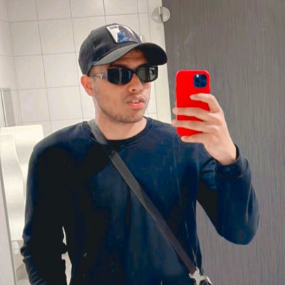 rtzoli99's tweet photo. #NewProfilePic https://t.co/iQAUwWQp41