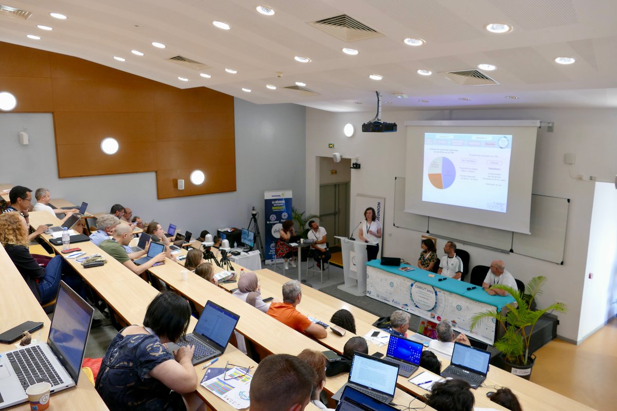 #CNRIUT2023

Pendant 3 jours, doctorants et enseignants-chercheurs présentent leurs travaux durant des communications sur des thématiques scientifiques pluridisciplinaires

▶️ Le #CNRIUT, c'est l'occasion de montrer le dynamisme de la #recherche en #IUT !