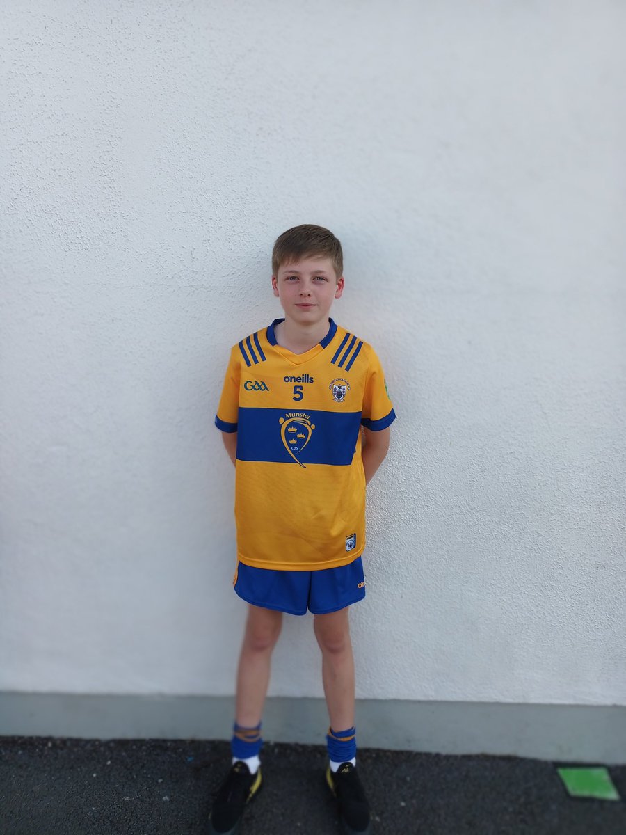 ocmillsgaa's tweet photo. Congratulations to Ruadh Donovan &amp; Micheal Cooney on their selection to the Clare Primary team that will take on Limerick at half-time during Sunday's Munster Senior Hurling final at the Gaelic Grounds in Limerick. Best of luck to the Clare team. Come on the Banner! 🟡🔵🟡 https://t.co/RVDDaJ6KMZ