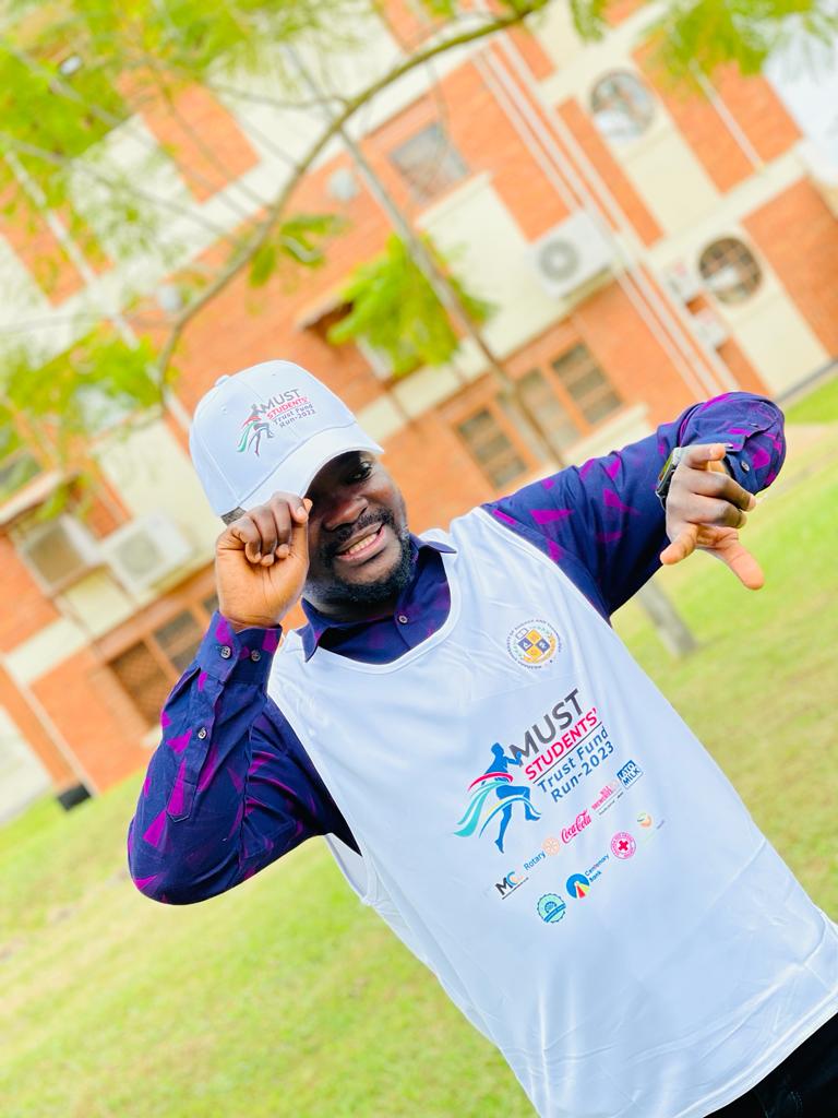 sg_must's tweet photo. As we draw closer to the 1st of July 2023, the kits for the Students' Trust Fund Run are available at the guild office or you can place your order through 0775121172/0705830567.
Purchasing your kit will serve as our commitment and a means to generate funds for the cause. https://t.co/Y7nogzT6Xw