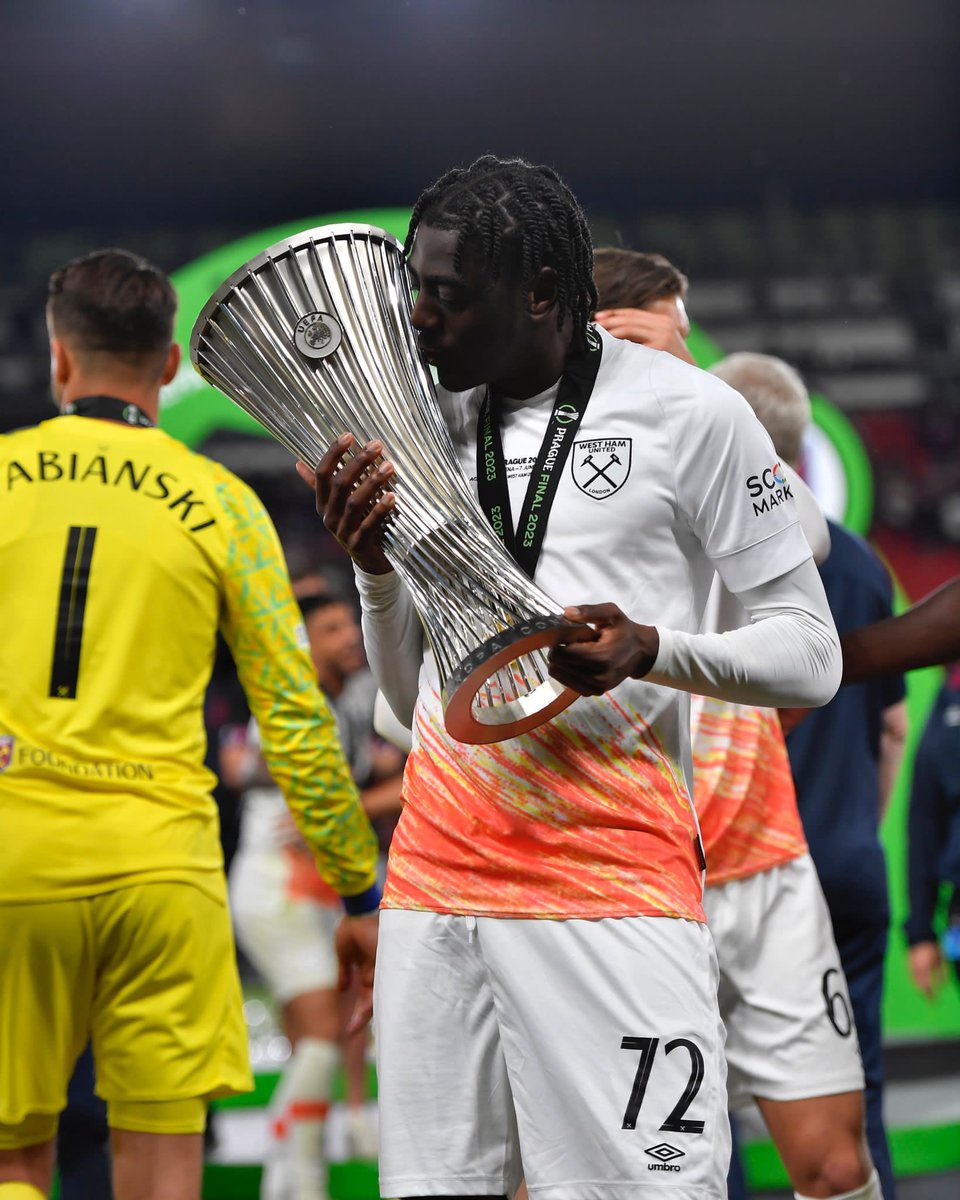 Honoured to be part of the history with this special club .HISTORY.⚒️❤️❤️
EUROPEAN CAMPIONES🏆🏆🏆🏆