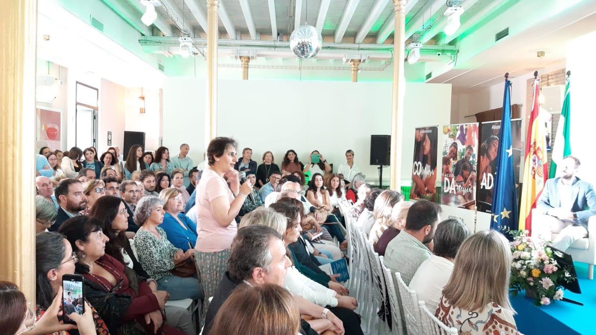 Asociacion PPTFA (@asociacionpptfa) on Twitter photo La PPTFA acude a la campaña ‘Acoger, adoptar, colaborar, DA MUCHO’ <a href="/IgualdadAND/">Inclusión Social, Juventud, Familias e Igualdad</a> <a href="/loleslopez/">Loles López</a> <a href="/Pacomorahu/">Paco Mora</a> La PPTFA acude a la campaña ‘Acoger, adoptar, colaborar, DA MUCHO’ <a href="/IgualdadAND/">Inclusión Social, Juventud, Familias e Igualdad</a> <a href="/loleslopez/">Loles López</a> <a href="/Pacomorahu/">Paco Mora</a>