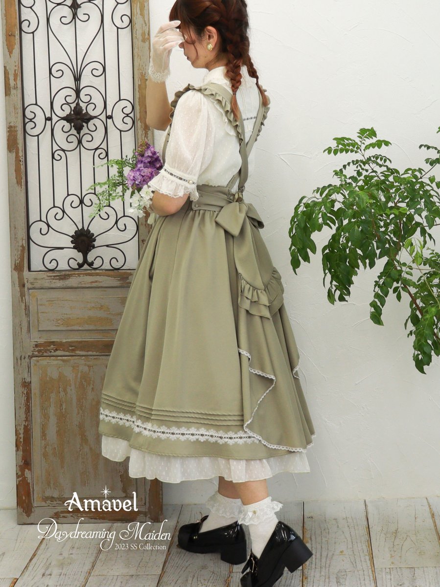 Amavel Classical Maidenトレーンスカート www.withmandy.com