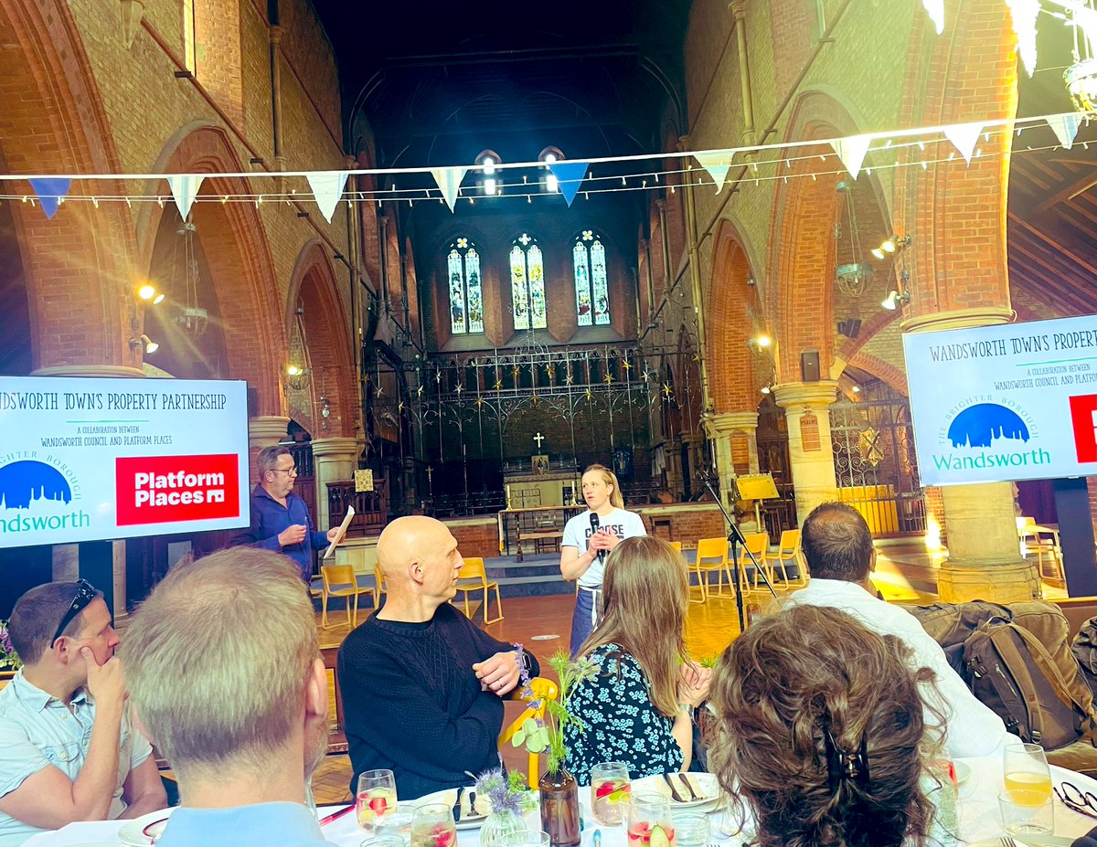 Had such an inspiring evening with <a href="/platformplaces/">Platform Places</a> at the most perfect venue <a href="/HomeCafeSW18/">Home Community Cafe</a> ✨
Connecting &amp; exploring together - 
how we can best utilise our local spaces for everyone in our community.
People, Places, Partnerships🔛
<a href="/BeeKemiA/">Kemi Akinola👸🏾🐝</a>  @TobyCostin 
#ThursdayMotivation