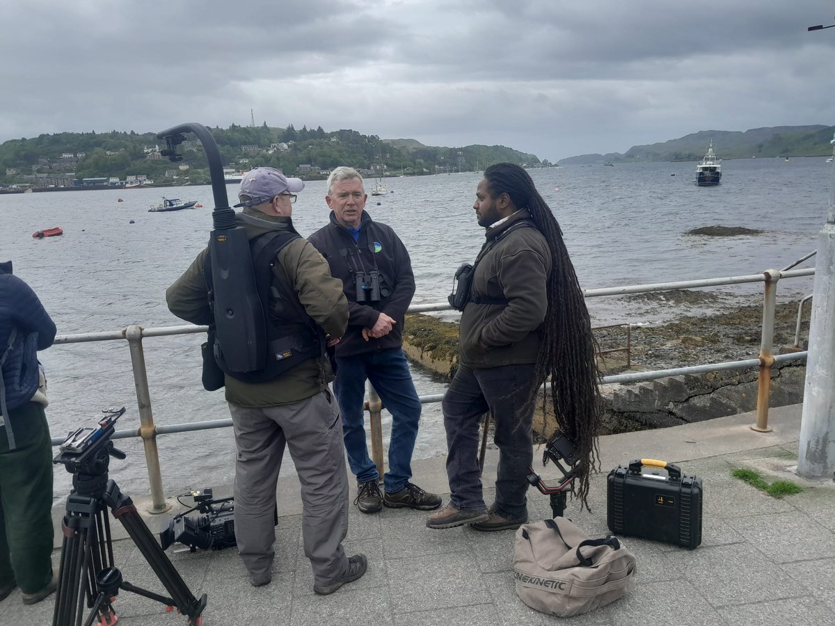 Tune in to #Countryfile tonight at 6pm on @BBCOne to see @HamzaYassin3 and @skyeandfrisa looking for Tysties in Oban!