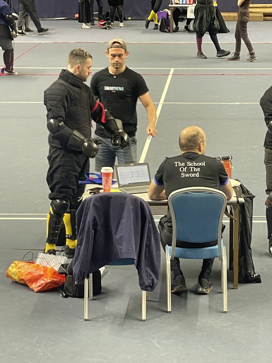 This is what he does in his spare time! 🥰 Well done Reuben Thomas for making it through to the #HEMA long sword quarter finals last weekend! Bravo son 👏🏼 #porttalbotboy #lamda @LAMDAdrama   #historicaleuropeanmartialarts <a href="/michaelsheen/">michael sheen 💙</a> #BAActing