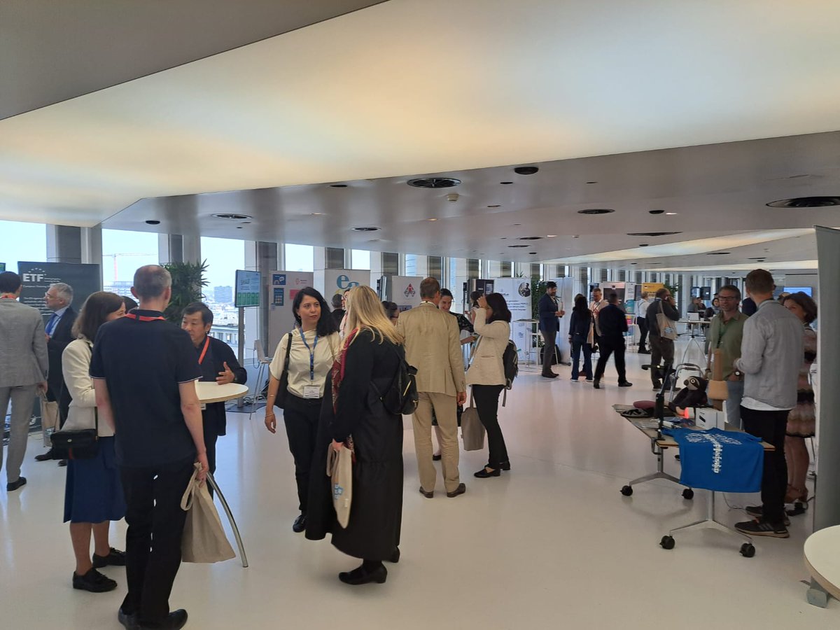 earlallEU's tweet photo. We're at the #europeanyearofskills "Making Skills Count" event and enjoying the stalls this morning to learn more about our partners in #lifelonglearning during this year and beyond.
Looking forward to the day! https://t.co/rxHhfKZi8A