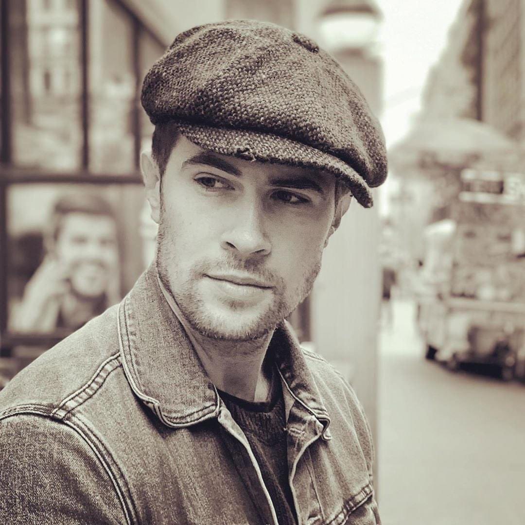 nasabuf's tweet photo. #lovehim #lovethisman #neverenough #cantgetenough #davidberry #extraordinarilytalented #tohearandbeheard #brilliant #kind #gracious #fun #humble #respected #loved #witty #sexiestmanever, inside & out #whataman #simplythebest #mightyfineman #thebest #manyhappysighs #remarkableman https://t.co/OGebn32EMr