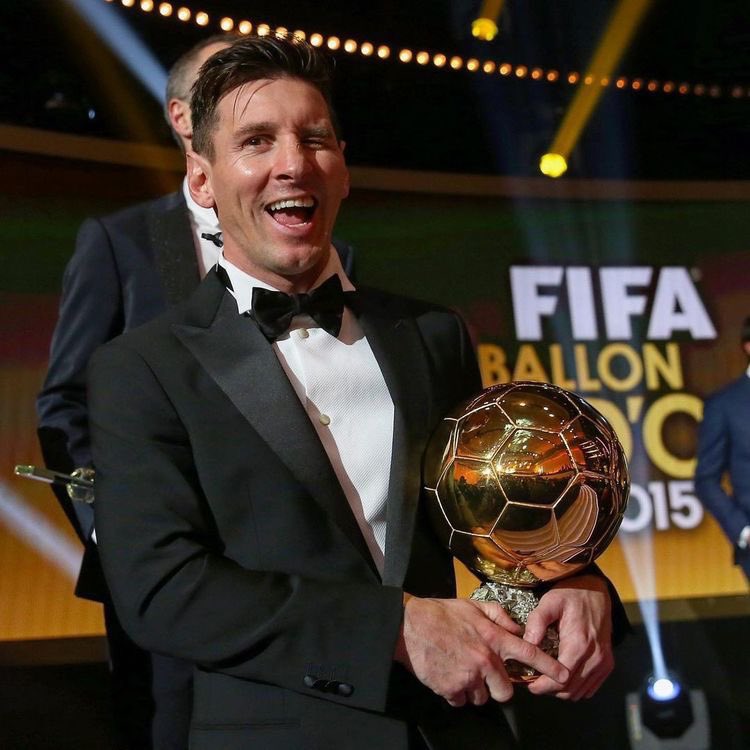Lionel Messi'nin, bu yaz Ballon d'Or'u kazanması bekleniyor.🟡 [@GuillemBalague]