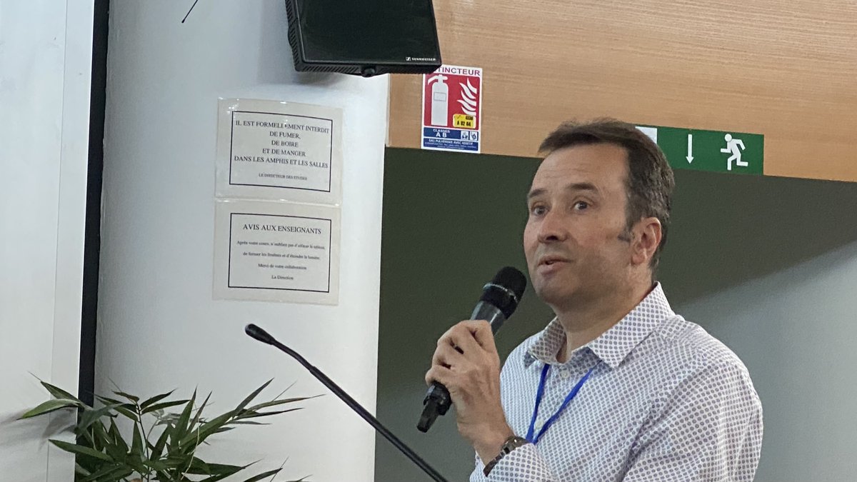 <a href="/Bonnet_Lab/">Dominique Bonnet</a> is hosting us in @Unistra for these 3rd Journées du GDR ChemBio. Big thanks to Dominique and all the local organizing committee for making this great event possible #ChemBioStrasbourg2023 #GDRChemBio @INC_CNRS