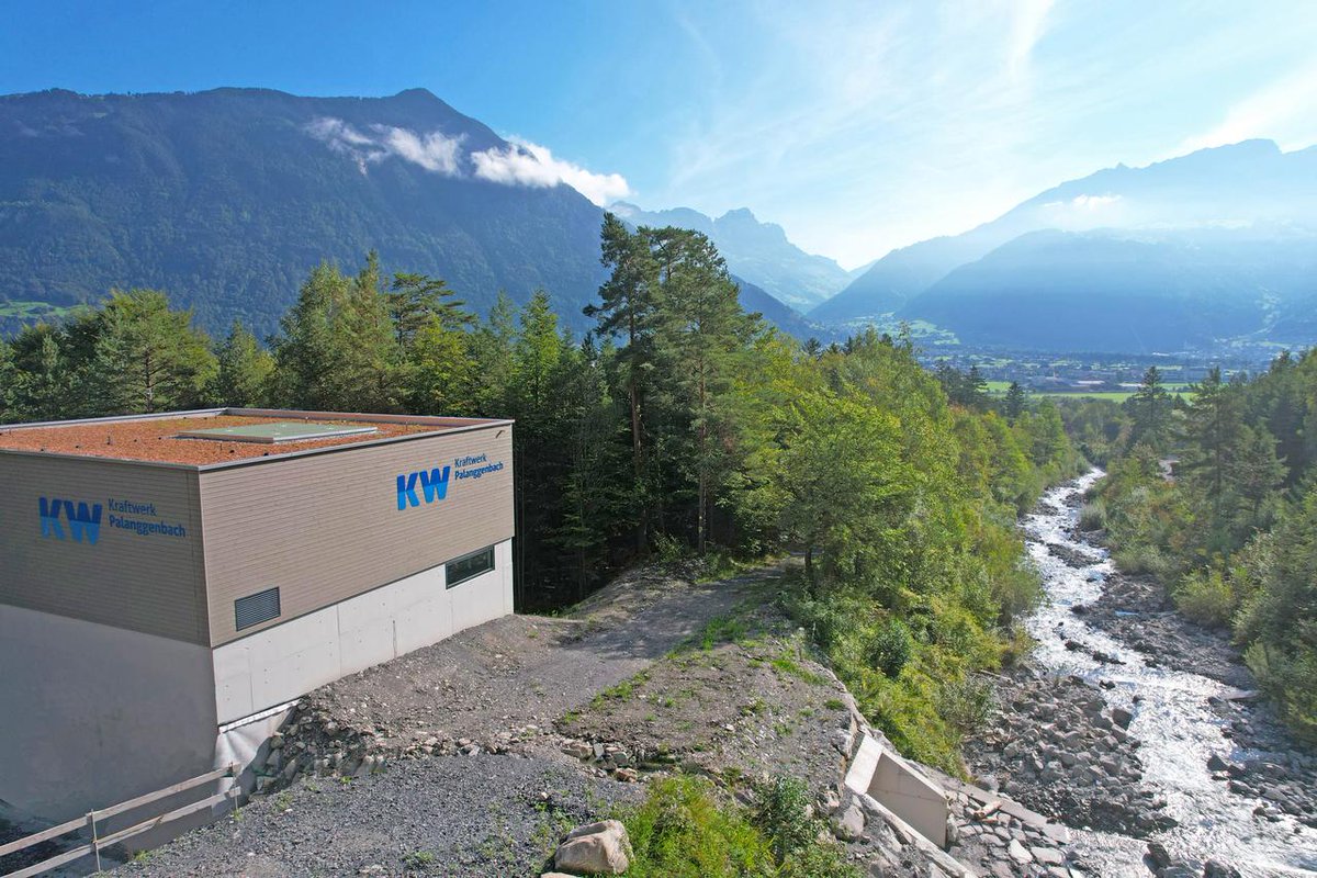 AventronPower's tweet image. Im Kanton #Uri wurde jetzt das neue #Wasserkraft|werk #Palanggenbach eingeweiht. Wir sind mit 60 Prozent daran beteiligt.   

So stärken wir unsere Position als eine der drei grössten #Grünstrom|produzentinnen in der #Schweiz. 

Mehr: aventron.com/aventron-staer…