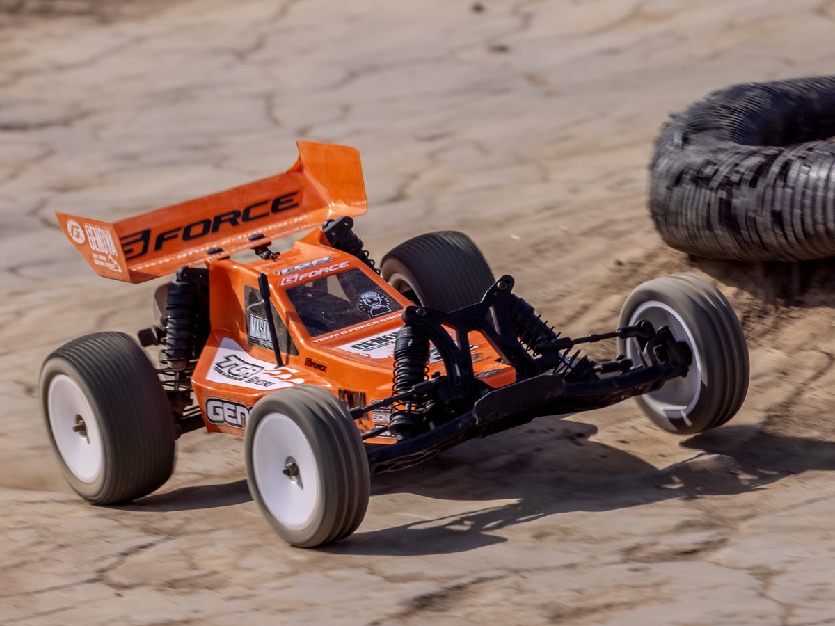 Tell us your pick for best 2WD buggy for first-time racers! 
#rctv #rcracingtv #rclife #rcracinglife #rccars #rciswork #rcracing