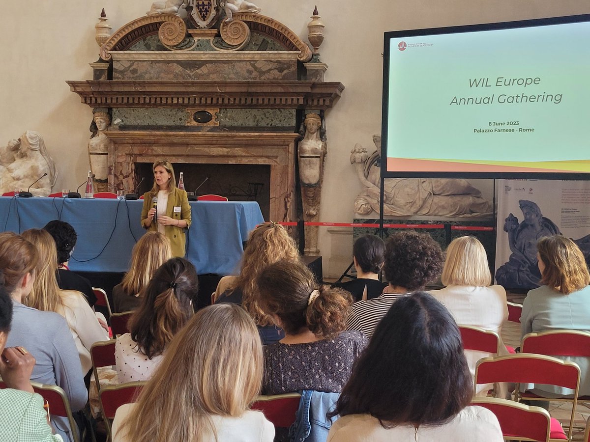 We're thrilled to be kickstarting our long-awaited #WILAnnualGathering with an exchange between #WTP8 Patron Cristiana Falcone &amp; the #Talents of our #WTP programme. A chance for them to get to know her &amp; each other and meet in-person for the first time! 🤝 #connectingwomen