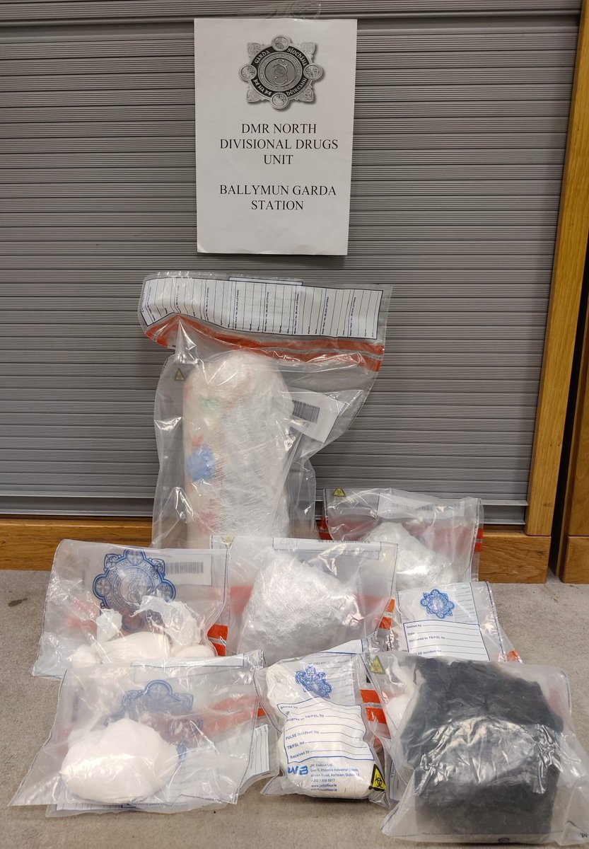 As part of Operation Tara, Gardaí in Ballymun seized approximately €76,000 of suspected cocaine and cannabis during a search operation yesterday evening. One man arrested.

#KeepingPeopleSafe