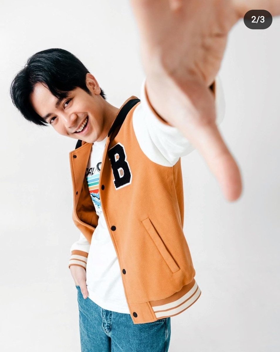 mamu_ng_mundo's tweet photo. Stepping out in style with cool @bnyjeansph OOTD! 🧥👕👖
@iamjoshuagarcia 

#BNYOOTD
#BNYComfySummer
#BNYTravelComfy 

©️garciajoshuae
https://t.co/mbsEWbrFR2 https://t.co/I8i0CmZmtJ