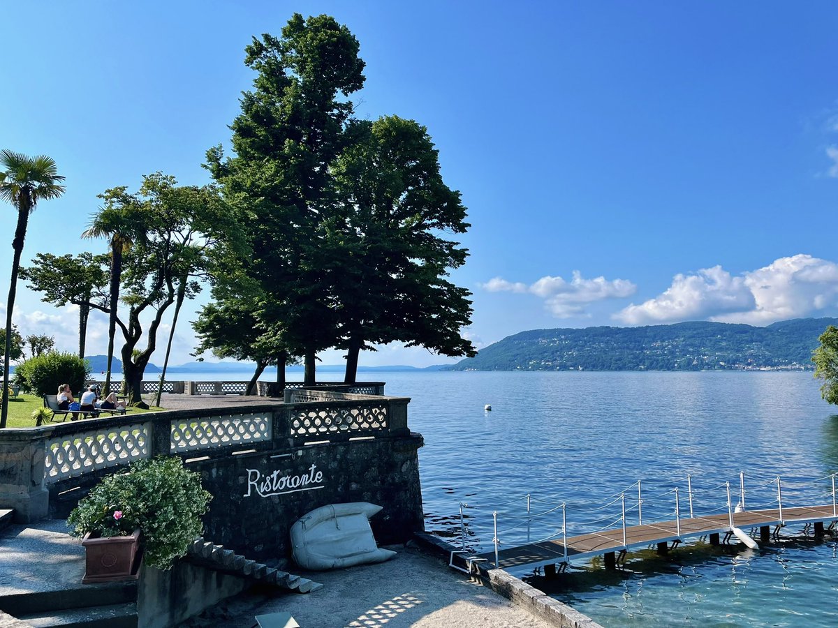 Beautiful Lake Maggiore 🇮🇹 

#lakemaggiore #lagomaggiore #verbania #stresa #yogagiselifestyle #italy #pallanza #lake