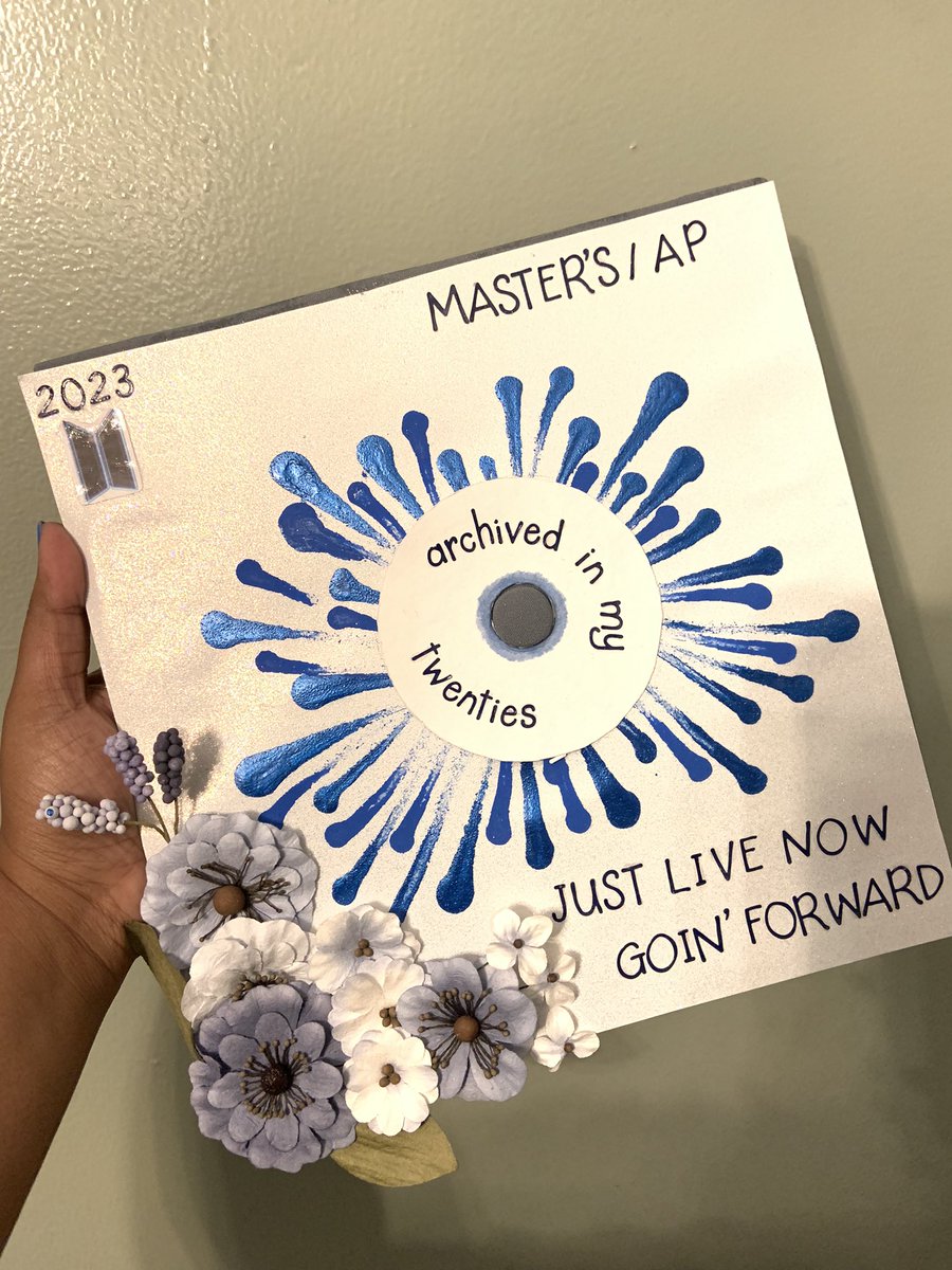 ashpanman_'s tweet photo. My Indigo inspired graduation cap 💙 

thank you @cheyminnie and @LeJINd_MY for helping me 🫶🏽 https://t.co/FxqGh1WRoa