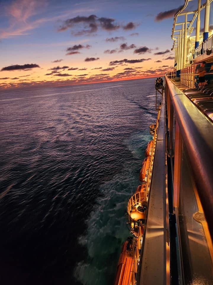 DisneyGals's tweet photo. @CarnivalCruise Sunsets are always more spectacular when onboard a #CarnivalCruise Cannot wait to experience them from down under on the #CarnivalSplendor in August.  #ChooseFun https://t.co/hERYYDT7sz