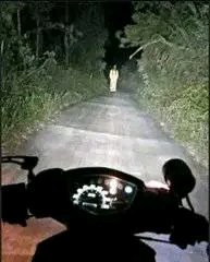 Imagine yourself in a situation like this what's the plan?? 🤔🤔 
#Datti #Igbos #protest