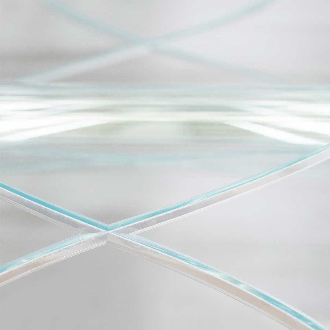 sedak_int's tweet photo. In less than a week, the Glass Performance Days in Finland begin. Here is a little taste of what we present: This wave-shaped curved glass with #sedak exclusive groove cut. 
#leadingglass #gpd2023 #glassperformancedays #networking 

image credits: ©sedak https://t.co/91vMIG89w3