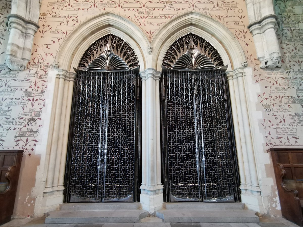 damnatio memoriae tweet media