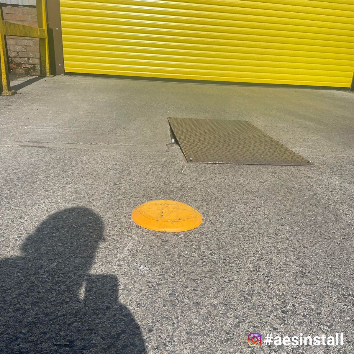 AESglobalonline's tweet image. eLOOP commercial by D Cook Multi-trade at an animal feed plant, Wales. 
@SWSUKsecurity automated door and @GfAUKLtd high-speed motor. aesglobalonline.com/e-loop

#garagedoors #rollershutter #aeseloop #forklift #industrialdoors #accesscontrol #gateautomation  #commercialdoors
