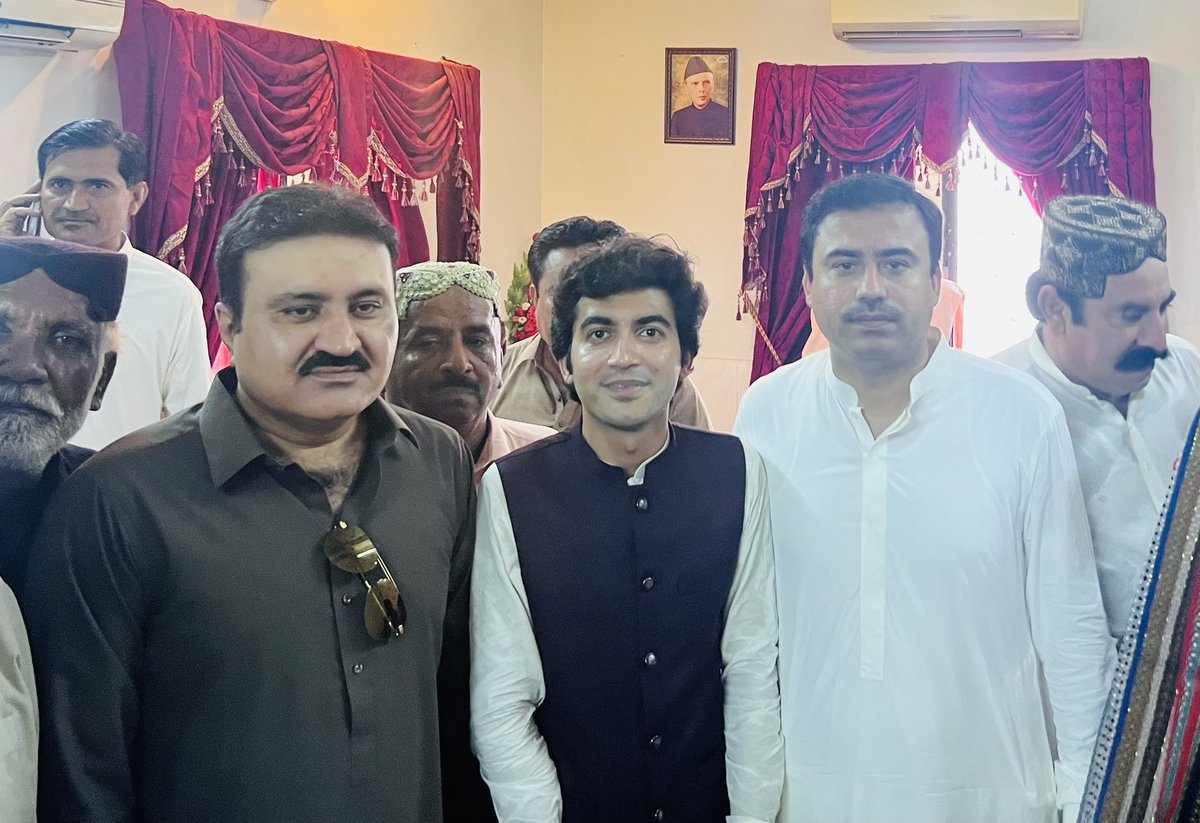 HallarHyderKhan's tweet photo. I took oath as mmbr Dist. Council Sanghar for Youth seat.I’m highly grateful to Chairman @BBhuttoZardari for recognizing our three generations commitment &amp; awarding me ticket as Member Dist. Council.
Our 3 generations commitment with Bhuttoism will continue for centuries to come. https://t.co/cIxpYwAEE2