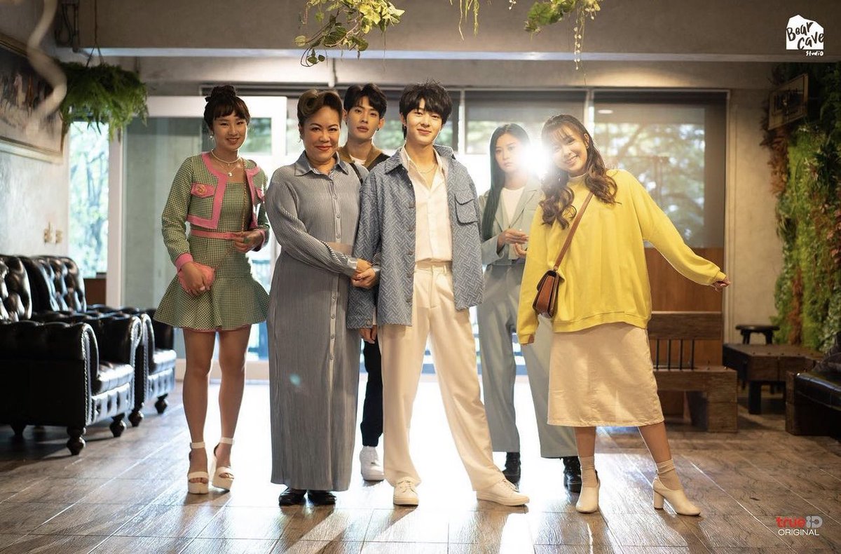 NuNew_USA's tweet photo. 06.05.2023 ❥ #NuIGupdates
📱IG: bearcave_studio
🔗 https://t.co/b2Fx6GoZTl
// Episode 10 bts photos! 💛 Missing the van gang~ 🥺
Remember to like, comment & share the post! 🙏🏼
ఌ @CwrNew
#NuNew #NanaNu
#MissionFanFinalEP
#MissionFanPossible
#ภารกิจลับฉบับแฟนด้อม https://t.co/V9xWCcXT6C