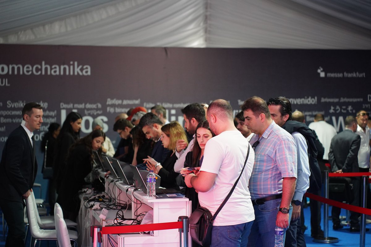 automechanikatr's tweet photo. Automechanika Istanbul 2023, büyük buluşma için kapılarını açıyor!
Automechanika Istanbul 2023, opens doors for the big meeting!
#AMIST23 #AutomechanikaIstanbul #AutomechanikaIstanbul2023 #automotive #otomotiv #fuar #fair #sürdürülebilirlik #sustainability https://t.co/wdnM0trr9p