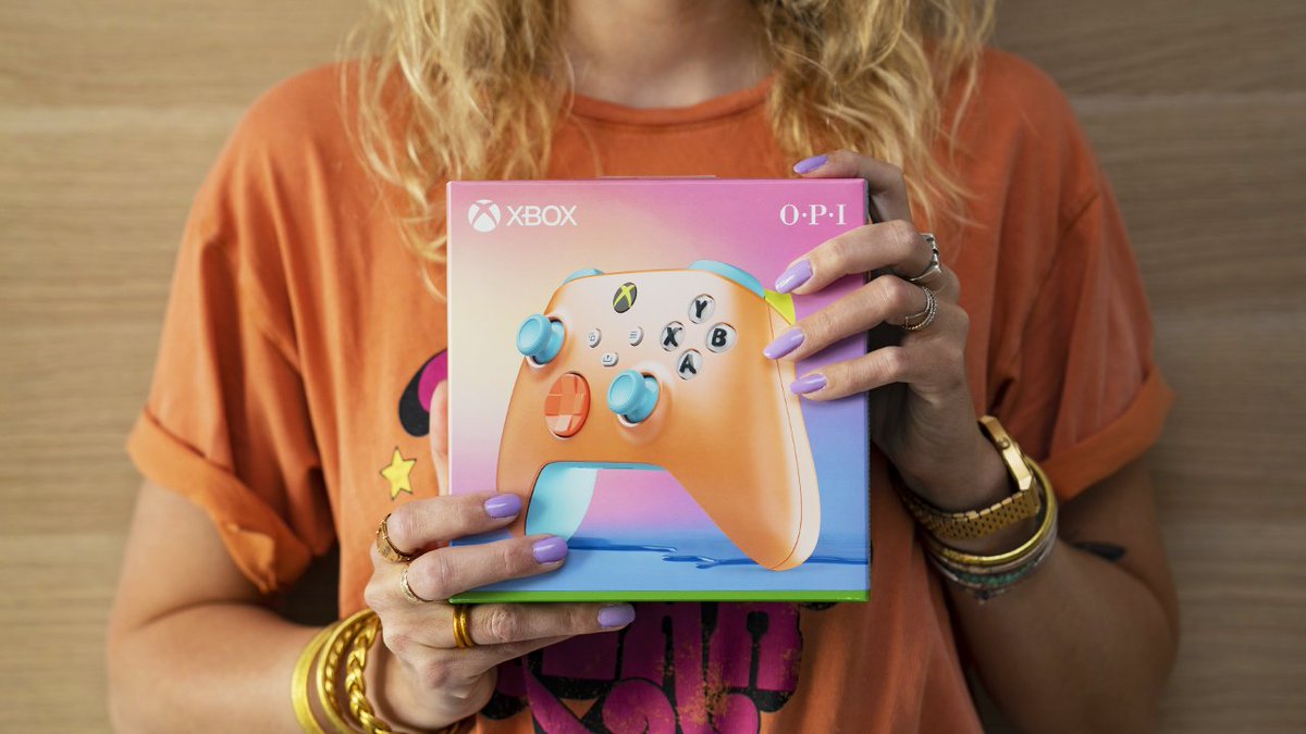 🎮 À l'occasion de la conférence #SummerGameFest  ce soir, on vous fait gagner cette manette Xbox édition limitée OPI !

✅ RT &amp; Follow @xboxygen

📢 À suivre en direct ce soir à 21h sur Xboxygen 
🇫🇷 Conf' commentée en français ! 
➡ cutt.ly/SummerGameFest…

TAS 10/06
